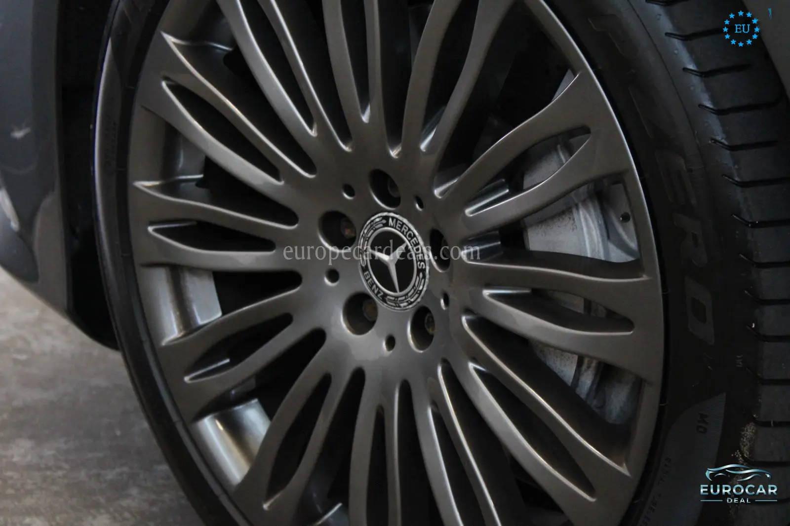 Mercedes-Benz S 560