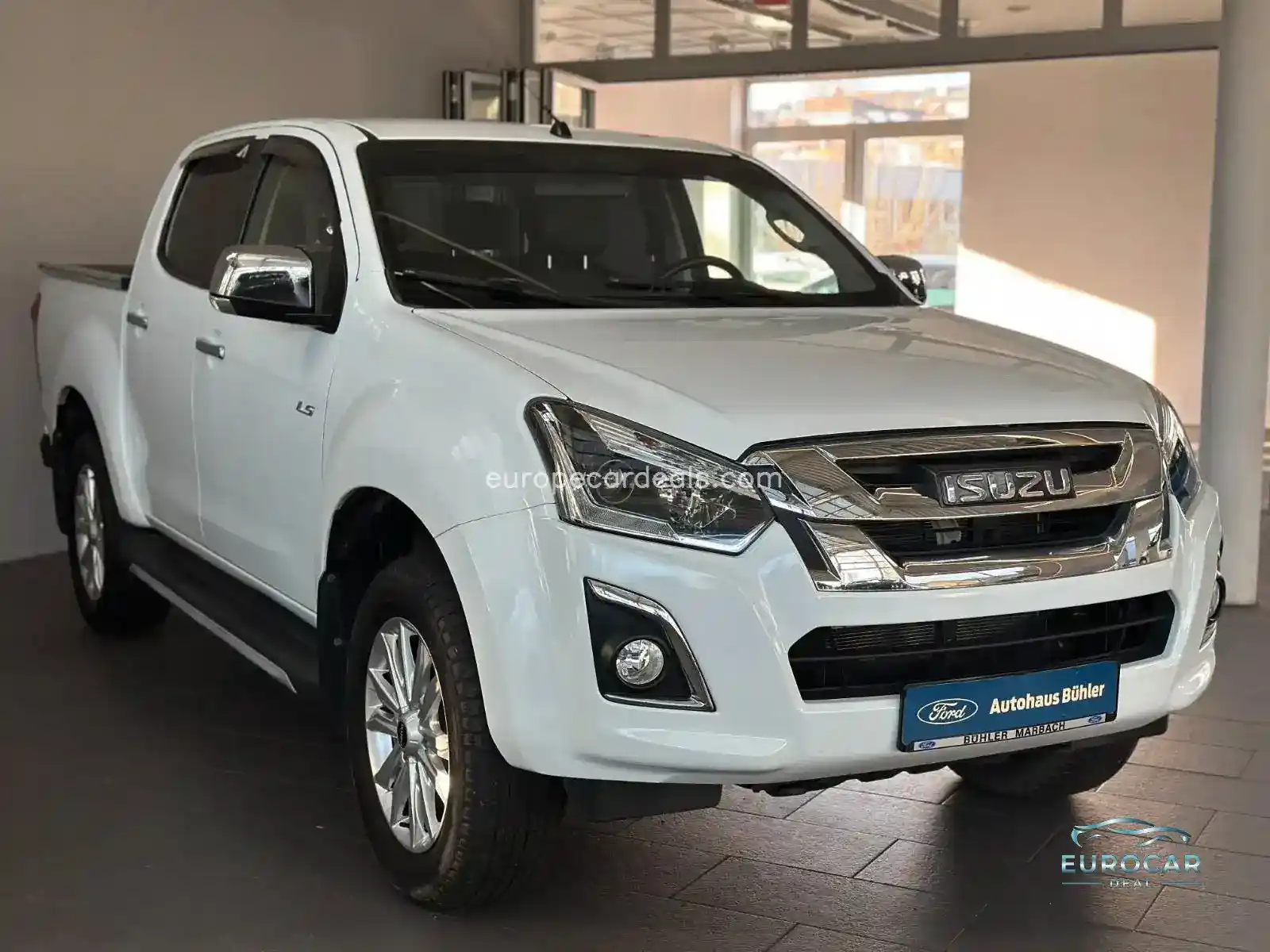 Double Cab 4WD LS AUTOMATIK KAMERA AHK