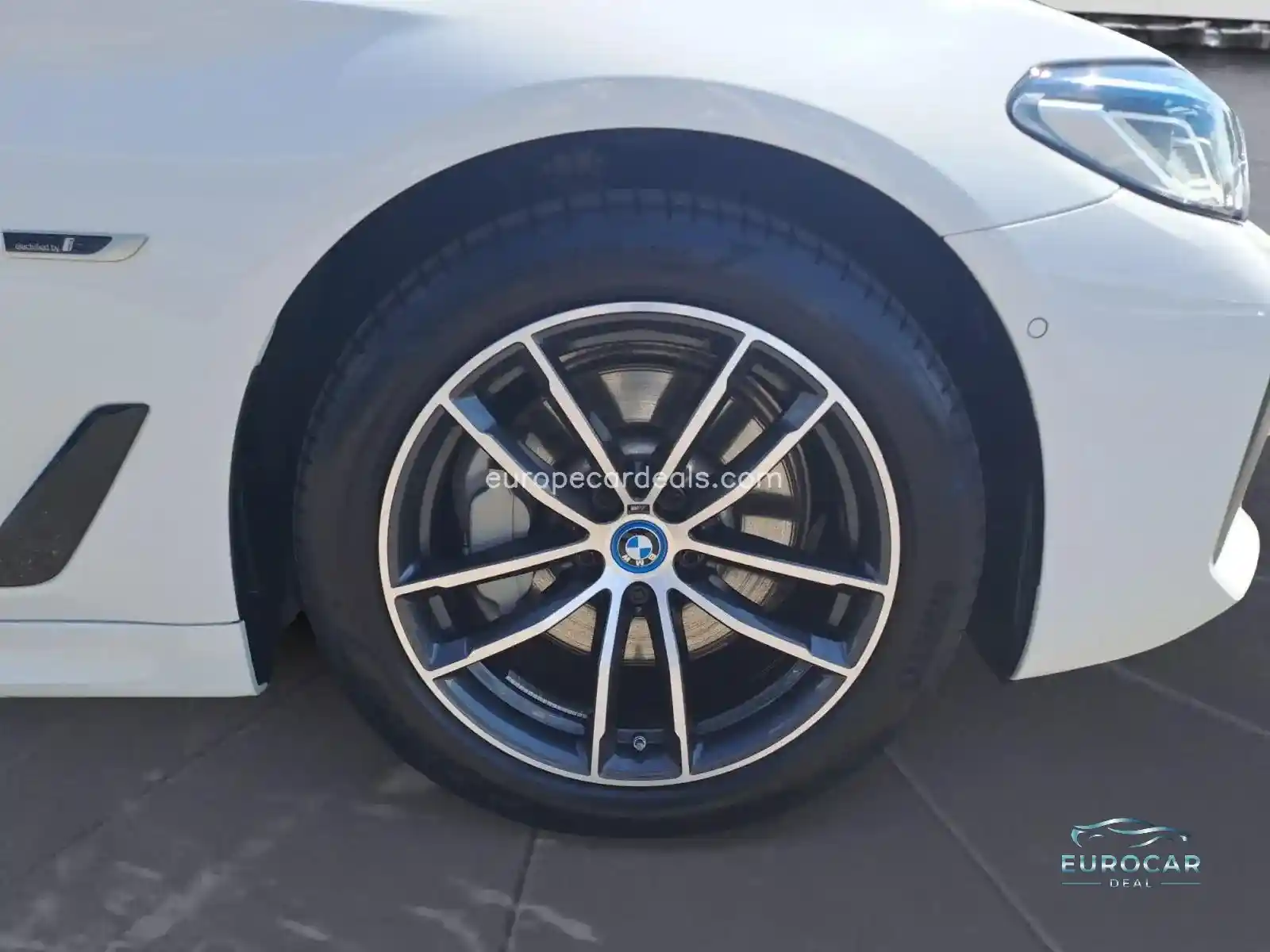 BMW 530