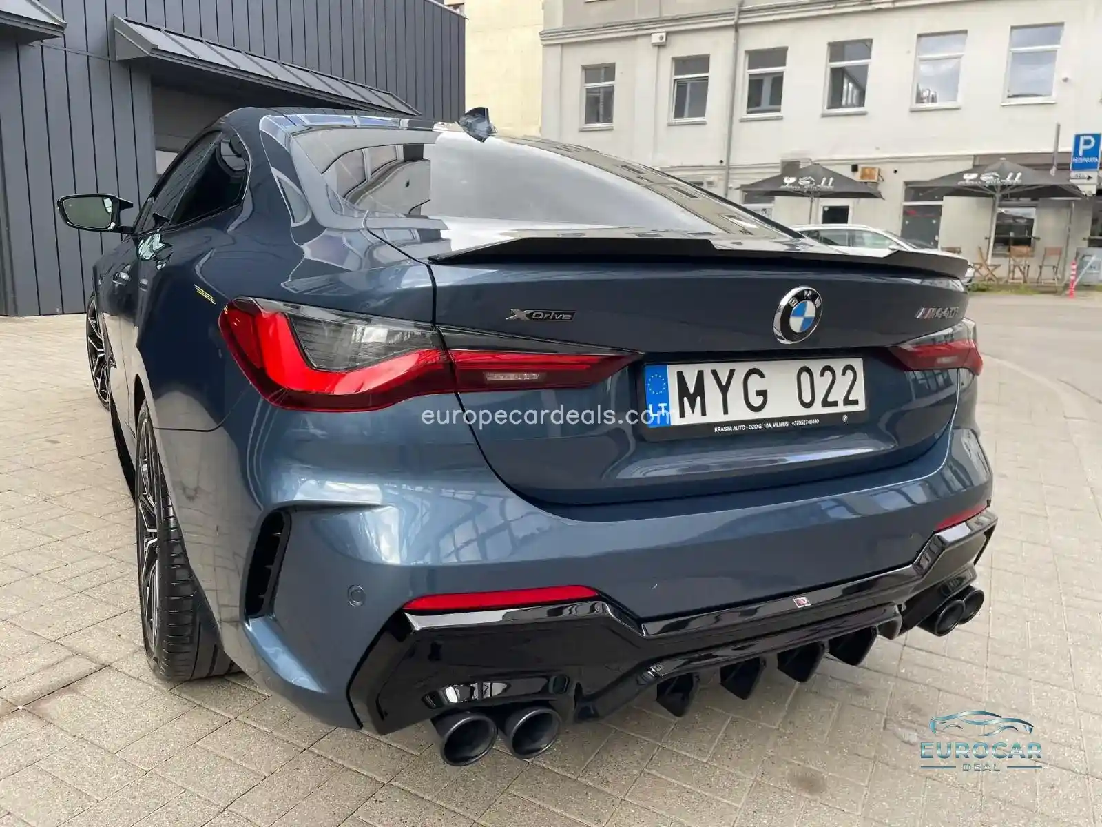 BMW M440