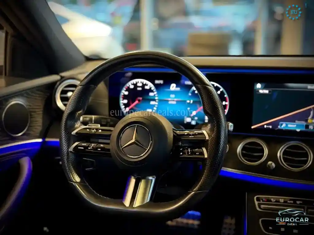 Mercedes-Benz E 220