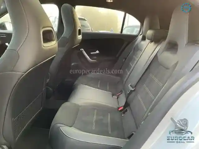 Mercedes-Benz A 45 AMG
