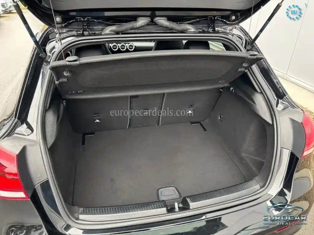 Mercedes-Benz A 35 AMG