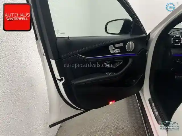 Mercedes-Benz E 400