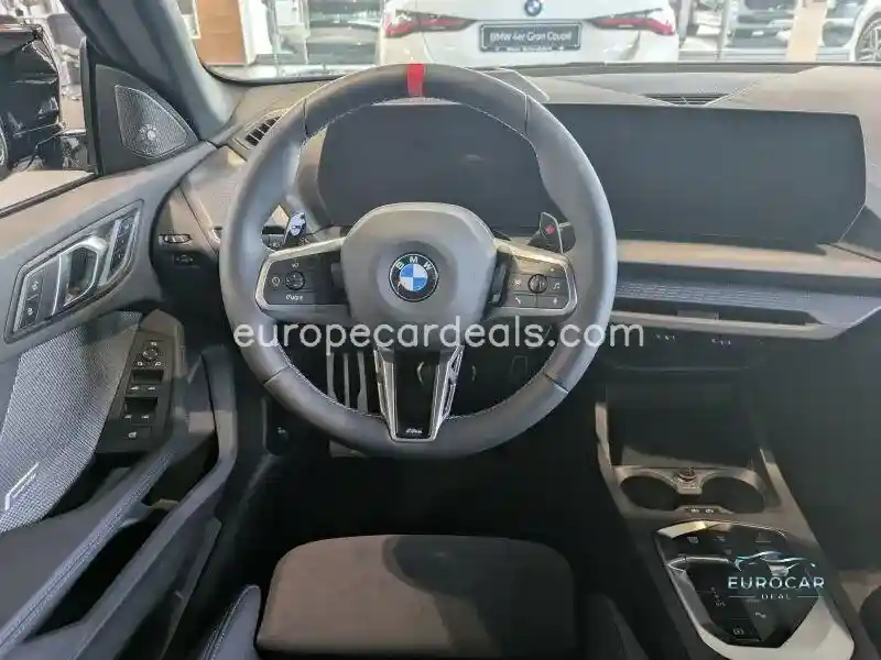 BMW M235