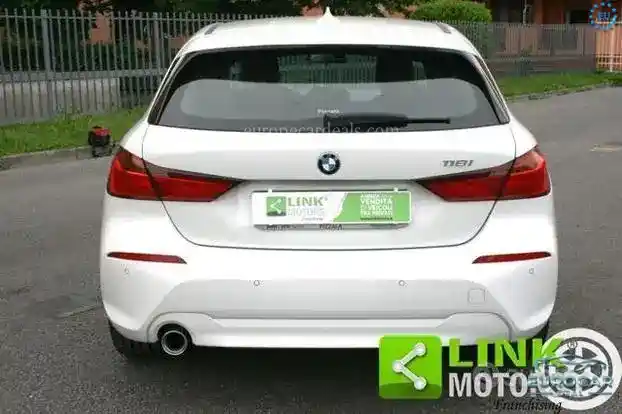 BMW 118