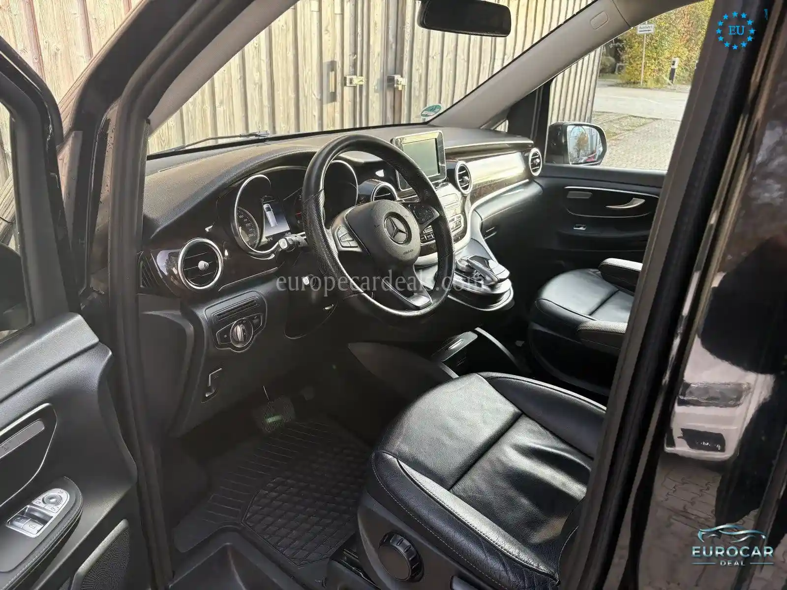 Mercedes-Benz V 250