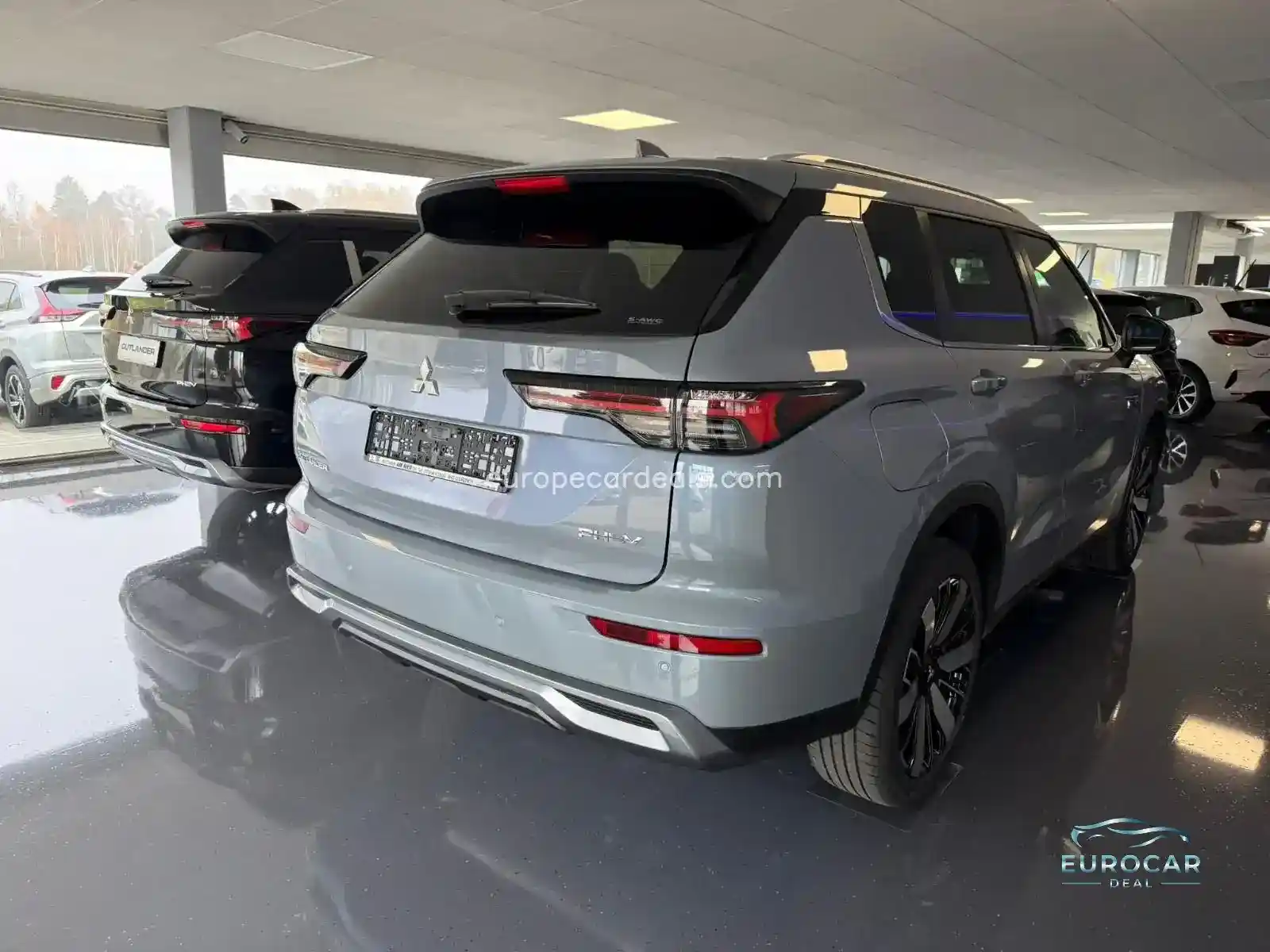 Mitsubishi Plug-in Hybrid Outlander