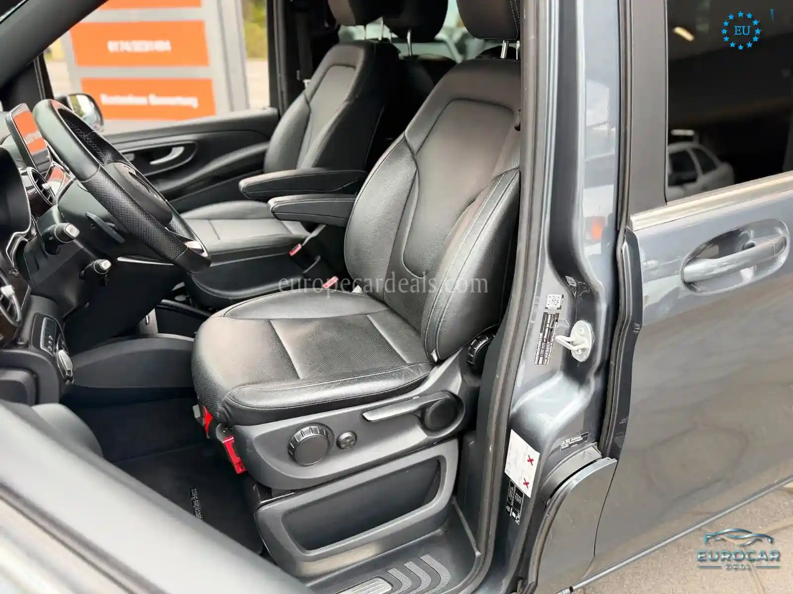 Mercedes-Benz V 250
