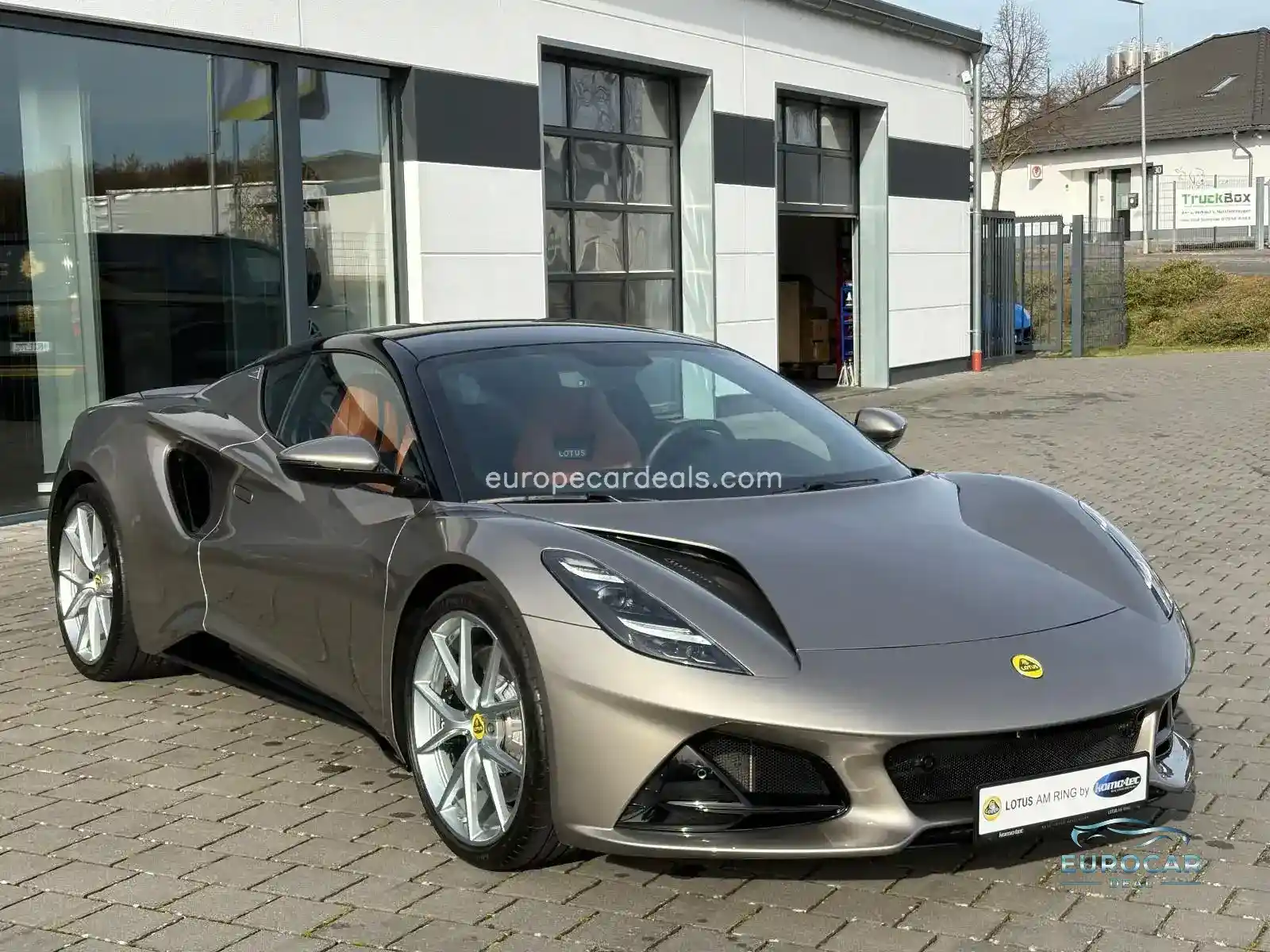 Lotus Emira