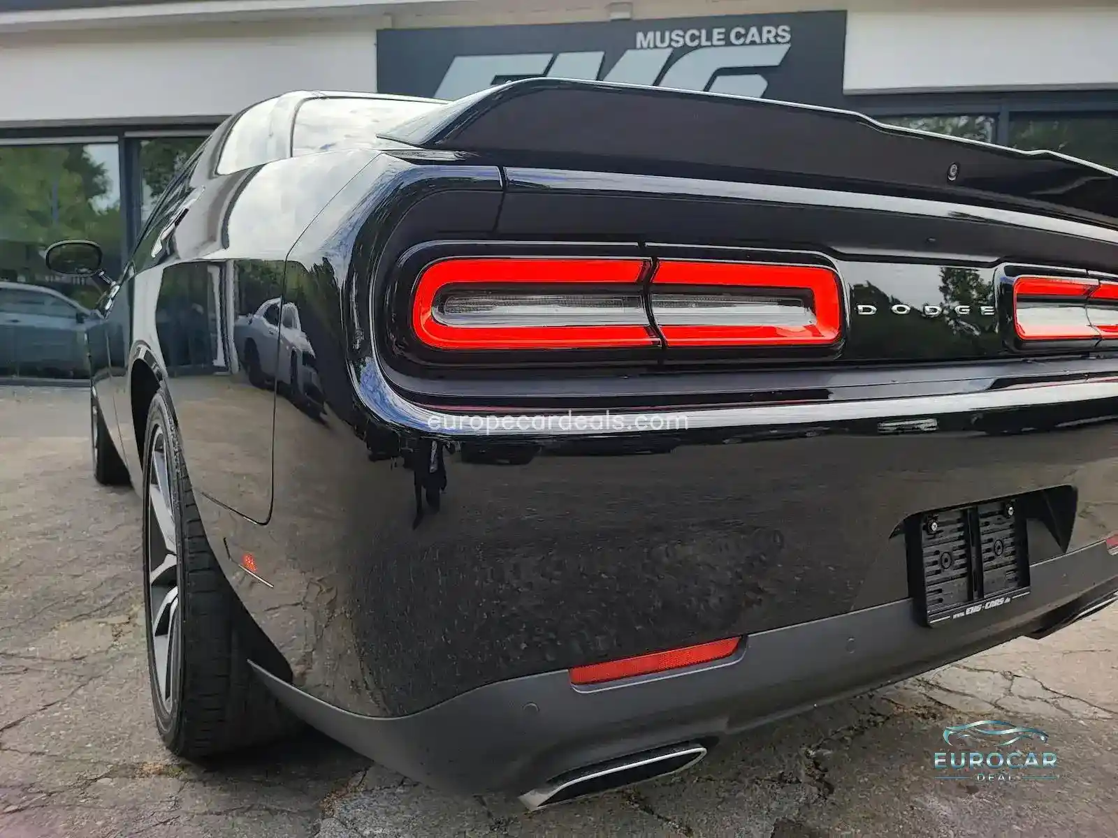 Dodge Challenger