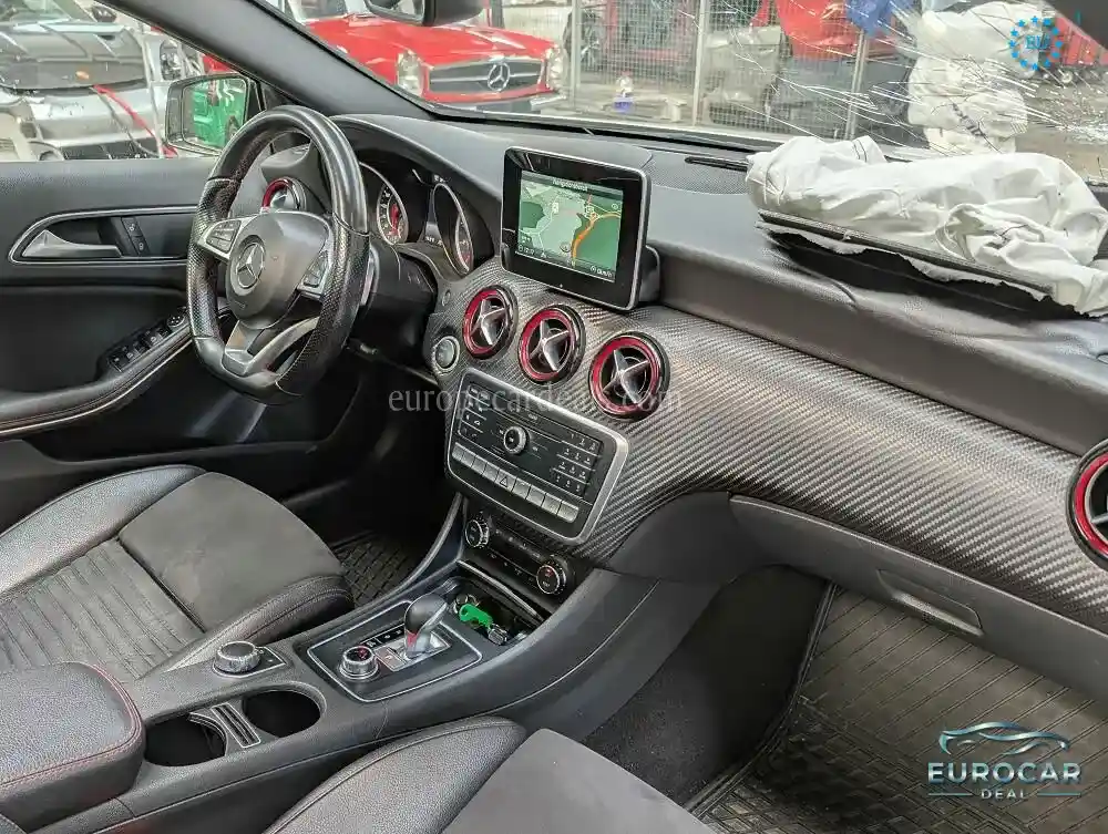 Mercedes-Benz A 45 AMG