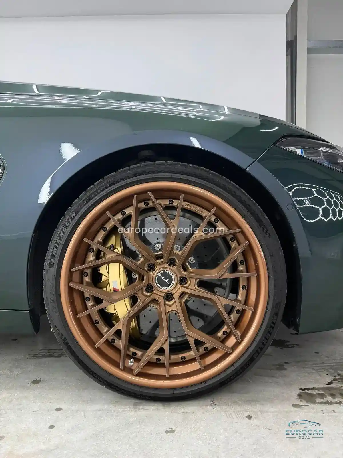 BMW M8
