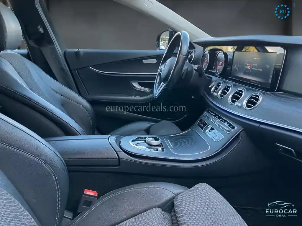 Mercedes-Benz E 200