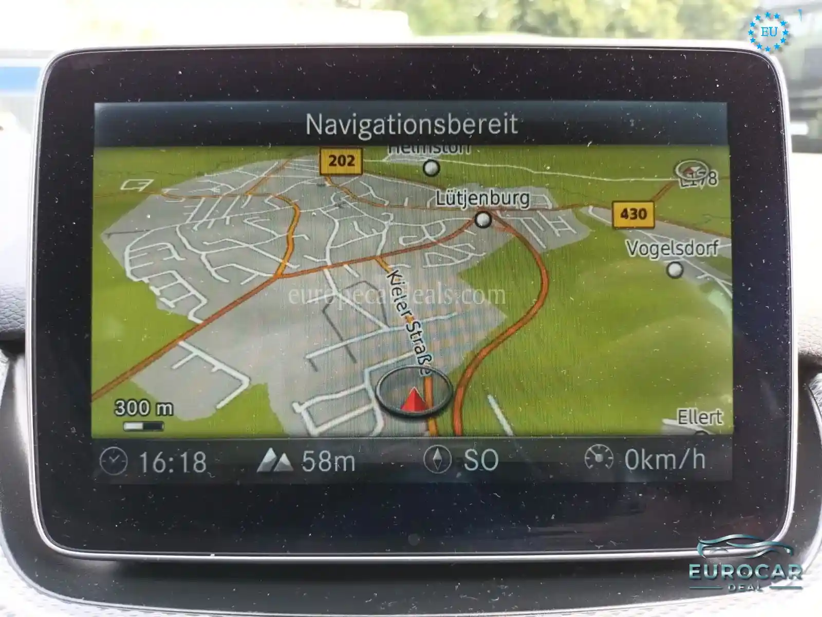 Mercedes-Benz B 180