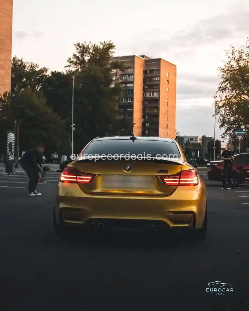 BMW M4