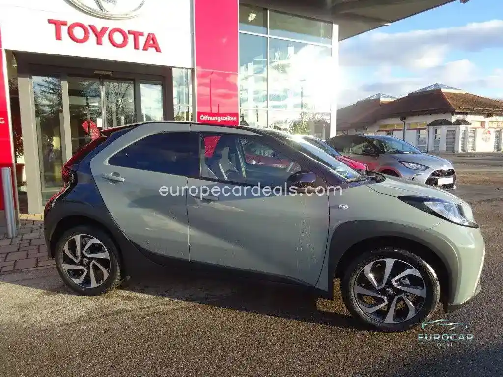 Toyota Aygo (X)