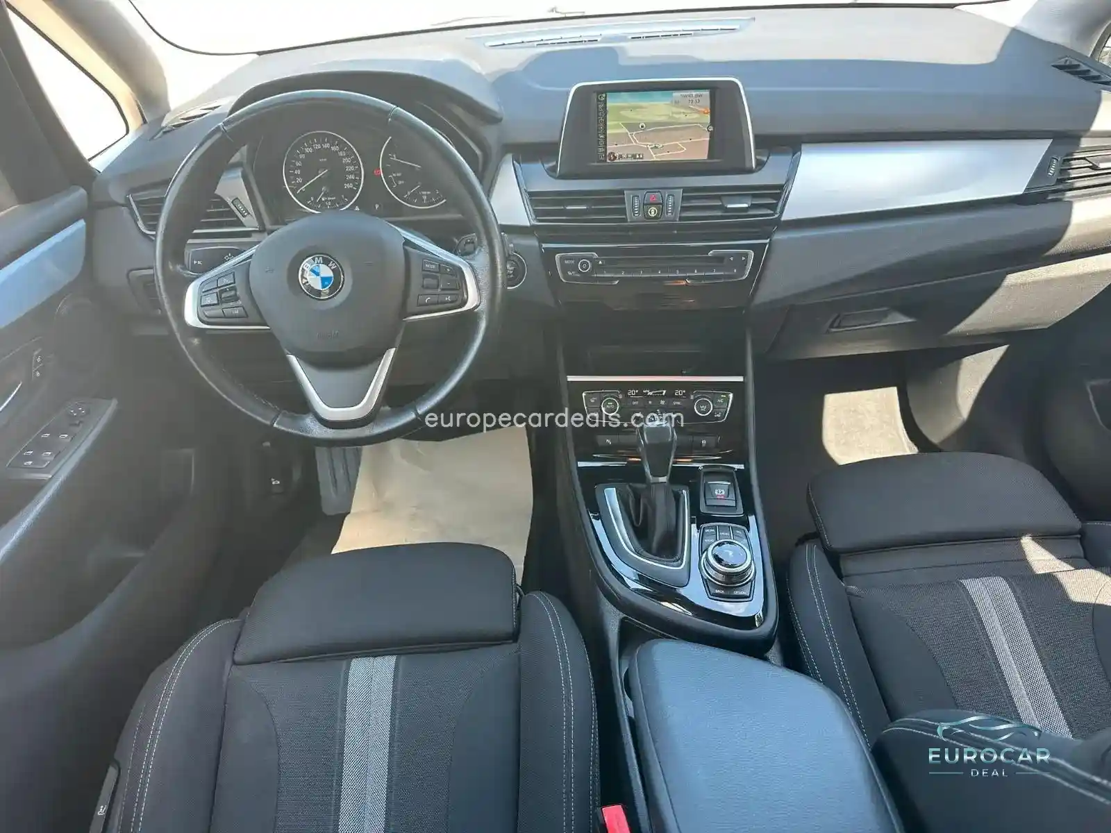 BMW 218