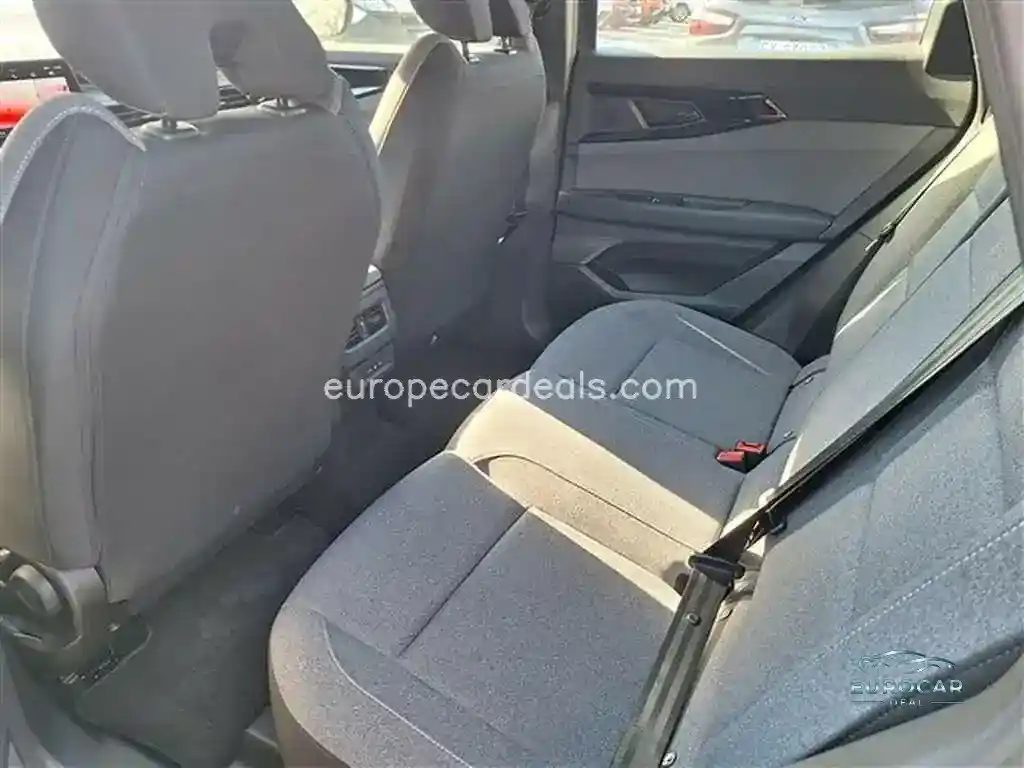 Renault Alaskan