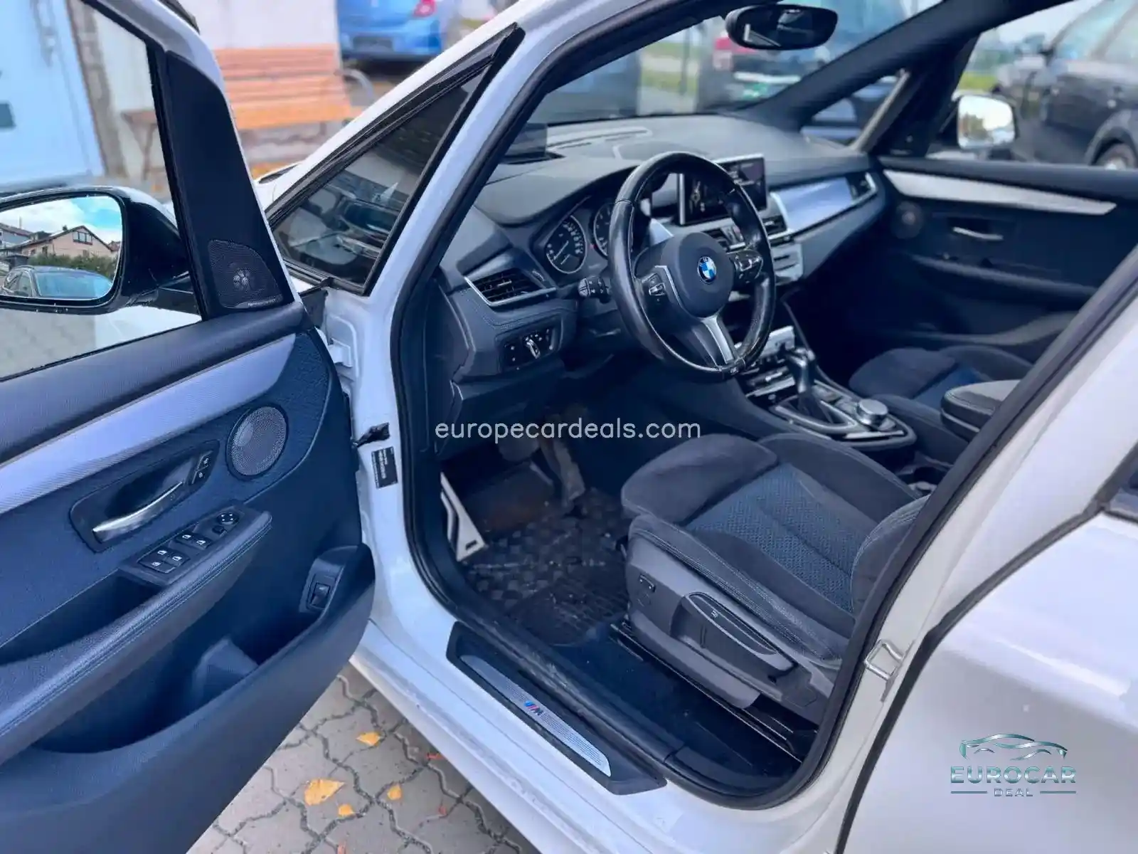 BMW 220