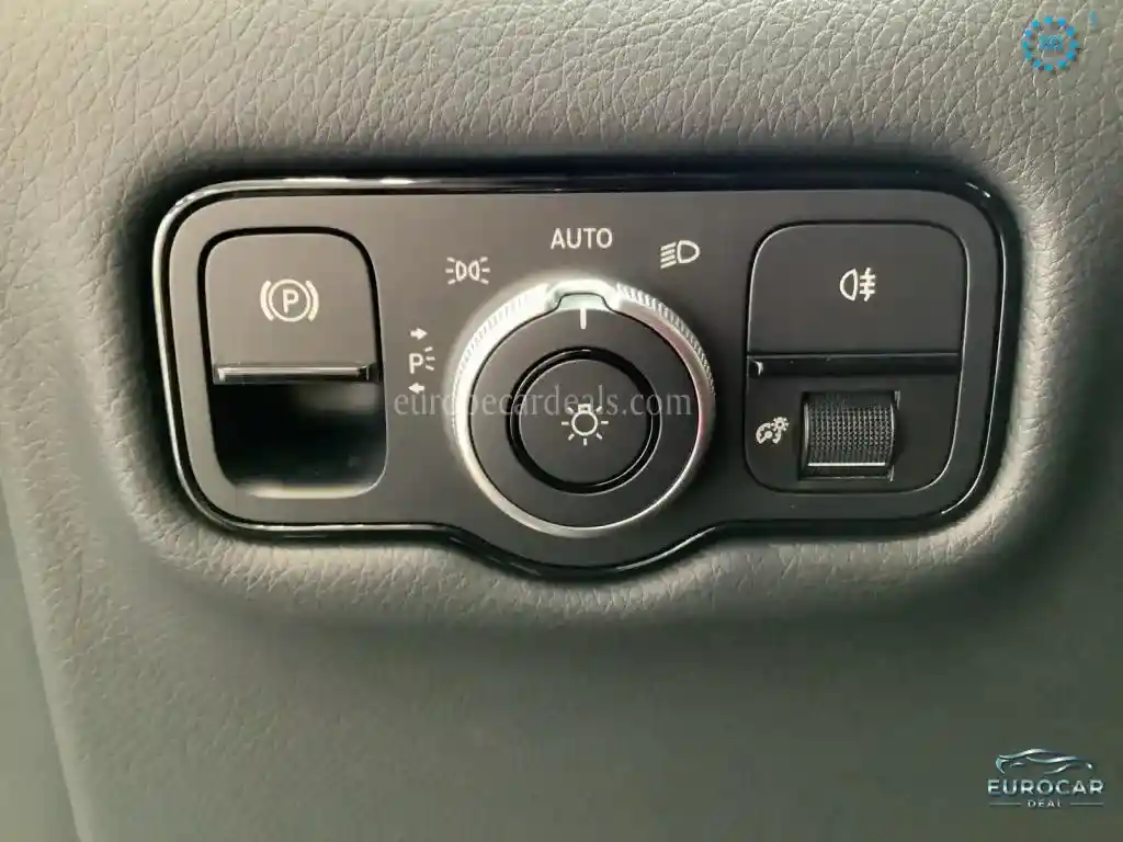 Mercedes-Benz V 250