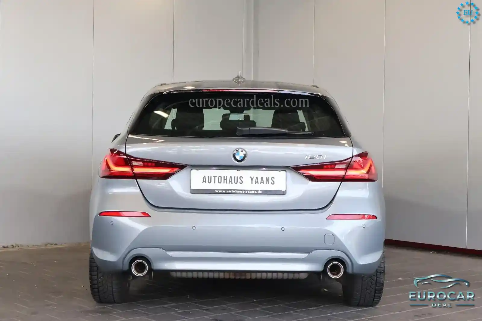 BMW 120