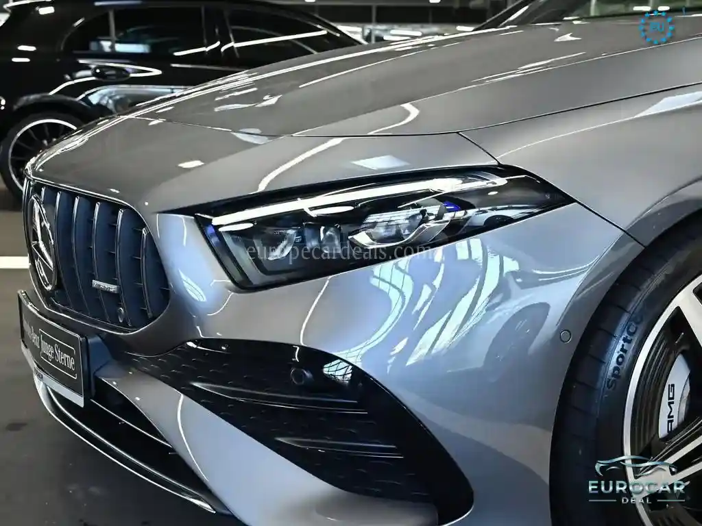 Mercedes-Benz A 35 AMG