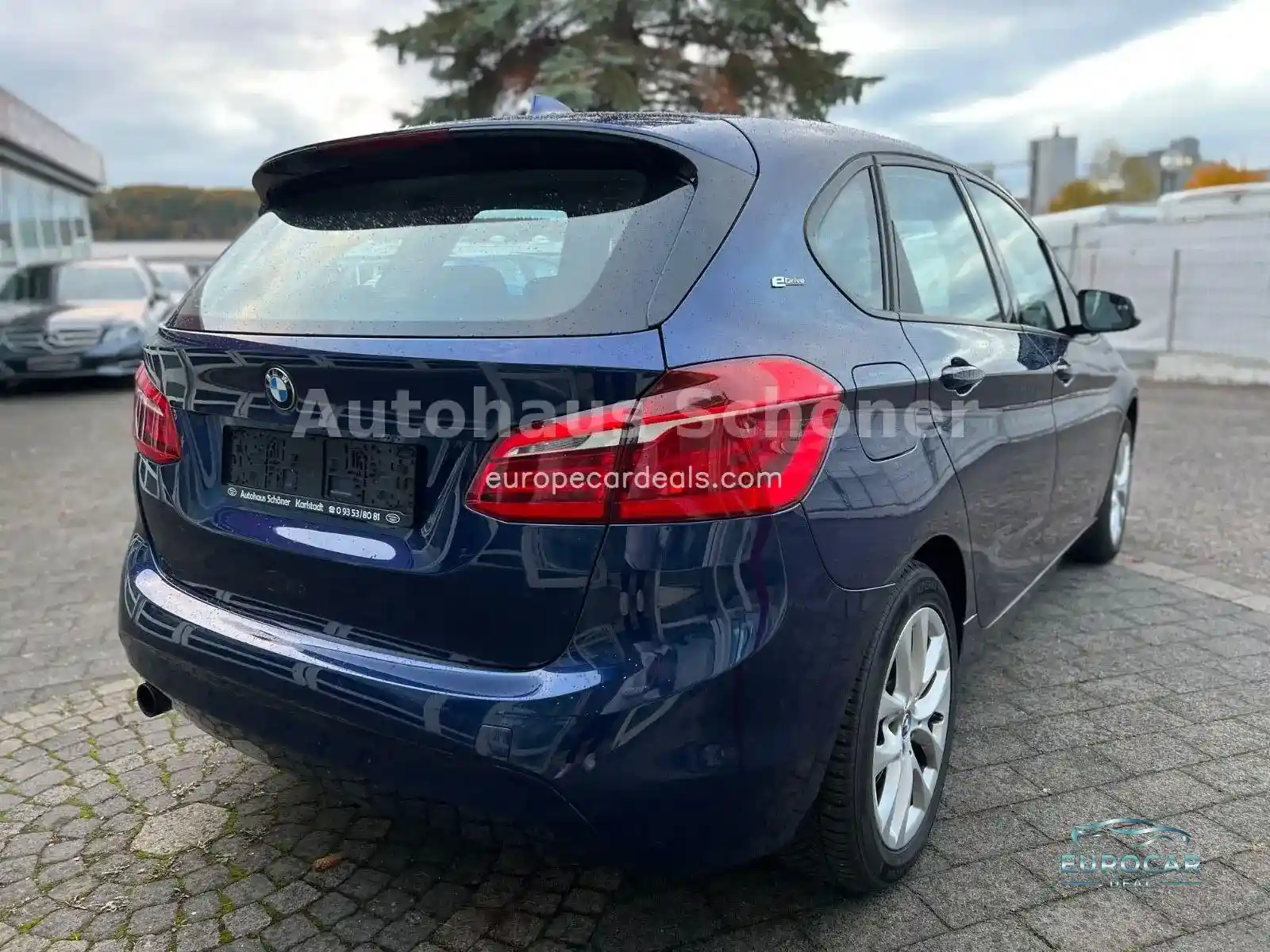 BMW 225