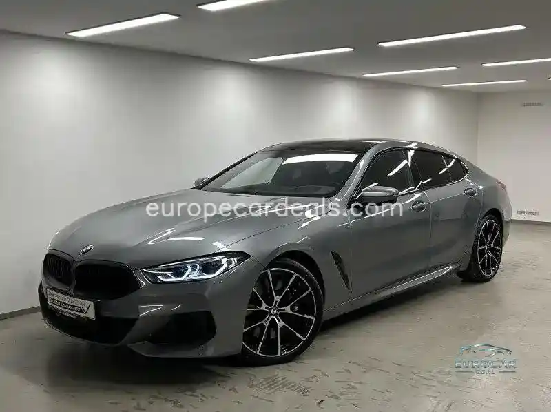 BMW 840