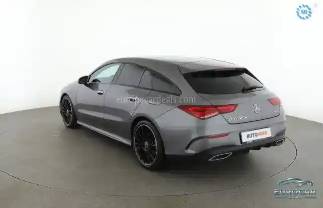 Mercedes-Benz CLA 220 Shooting Brake