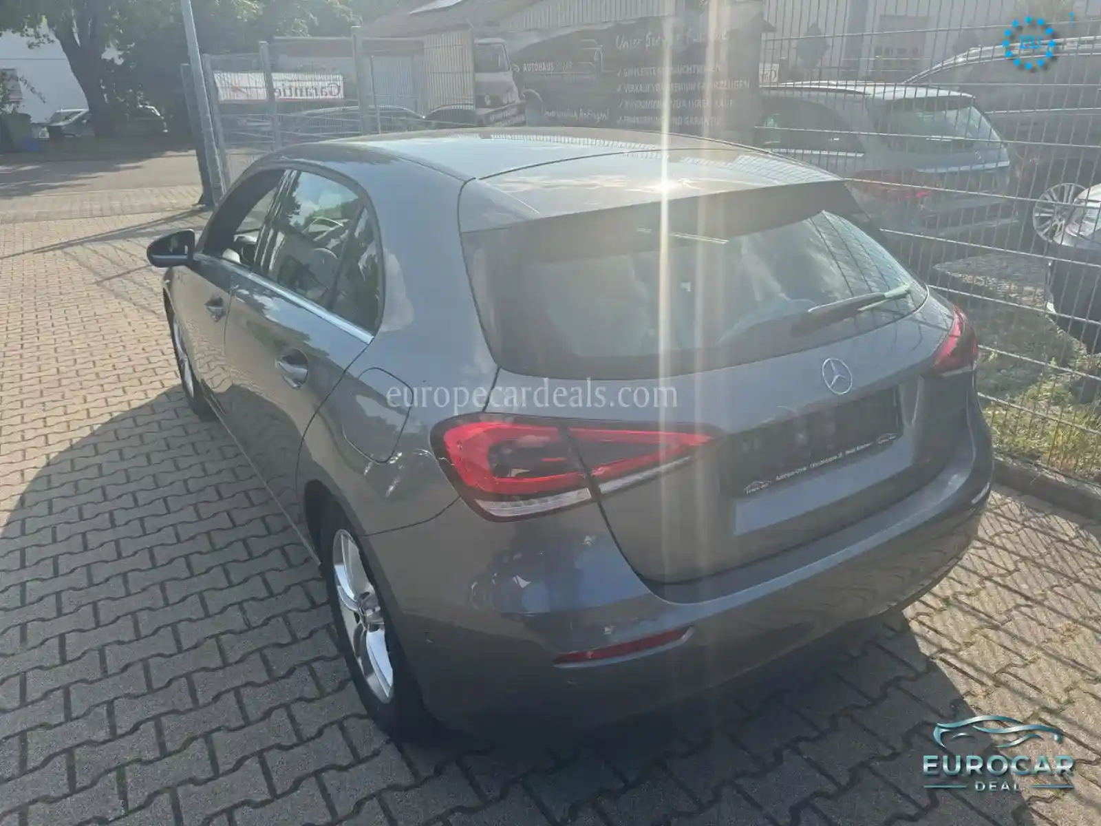 Mercedes-Benz A 200
