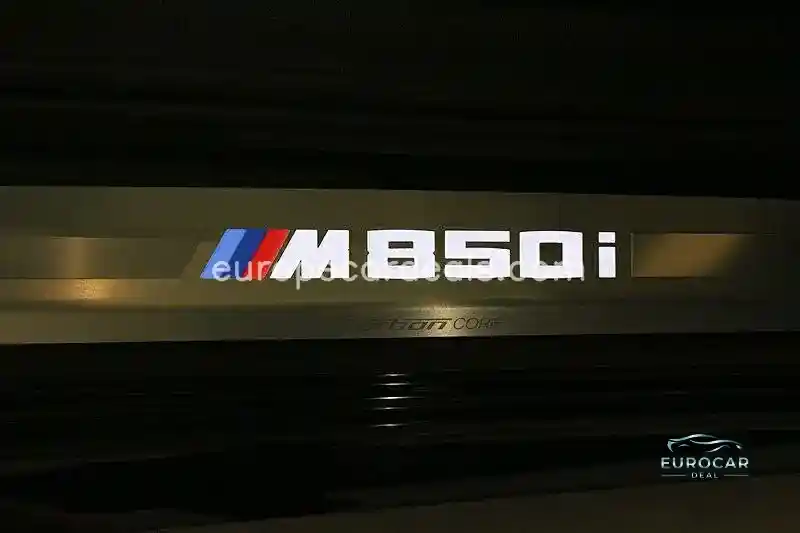 BMW M850