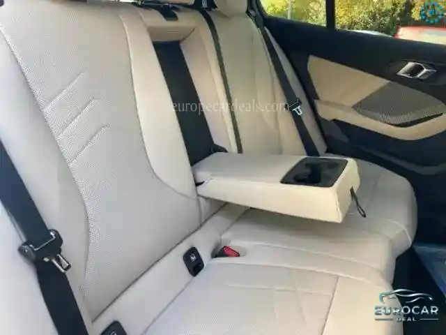 BMW 123