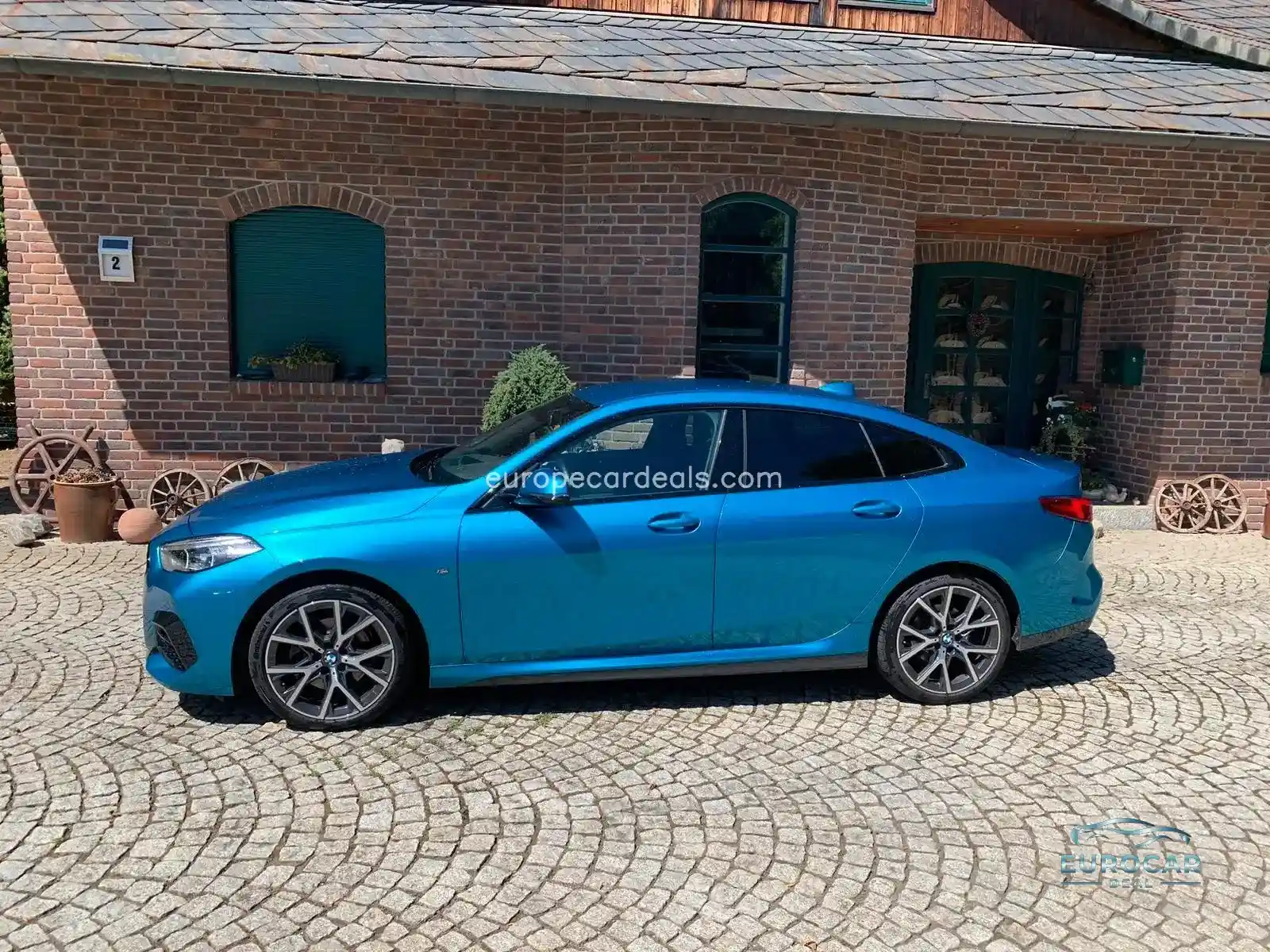 BMW 218