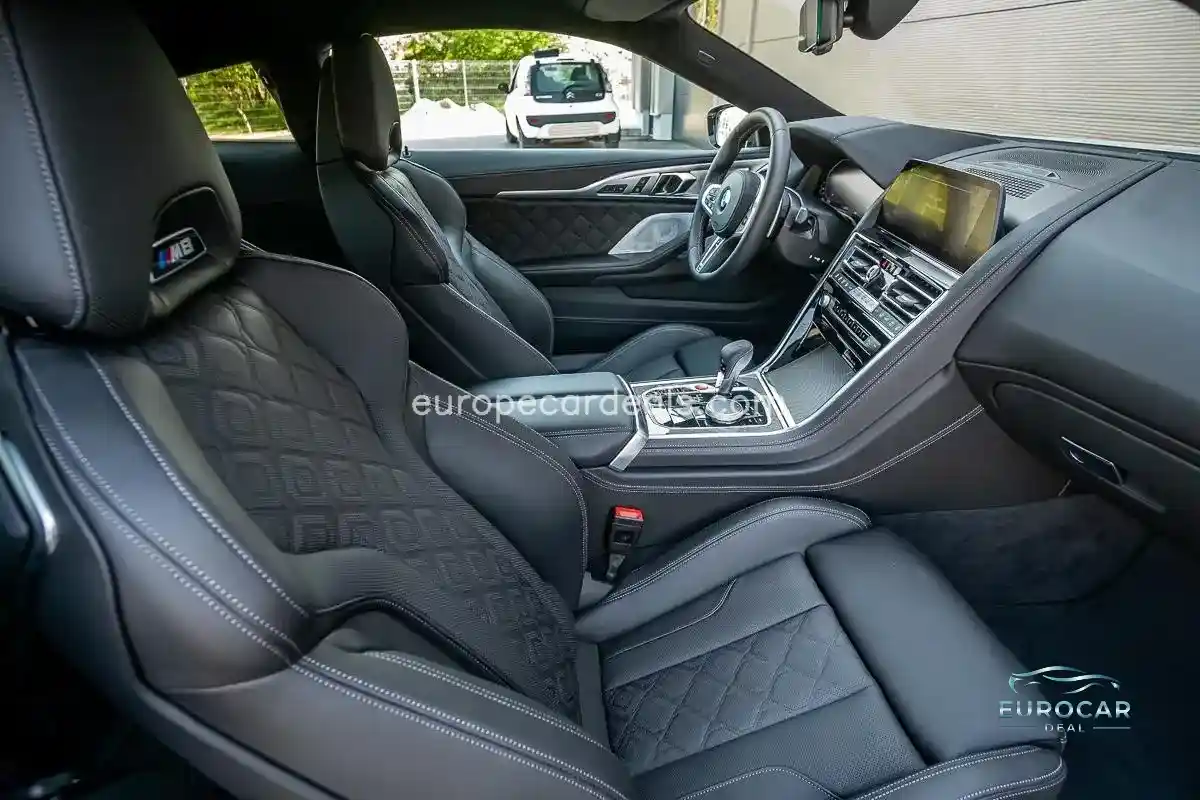 BMW M8