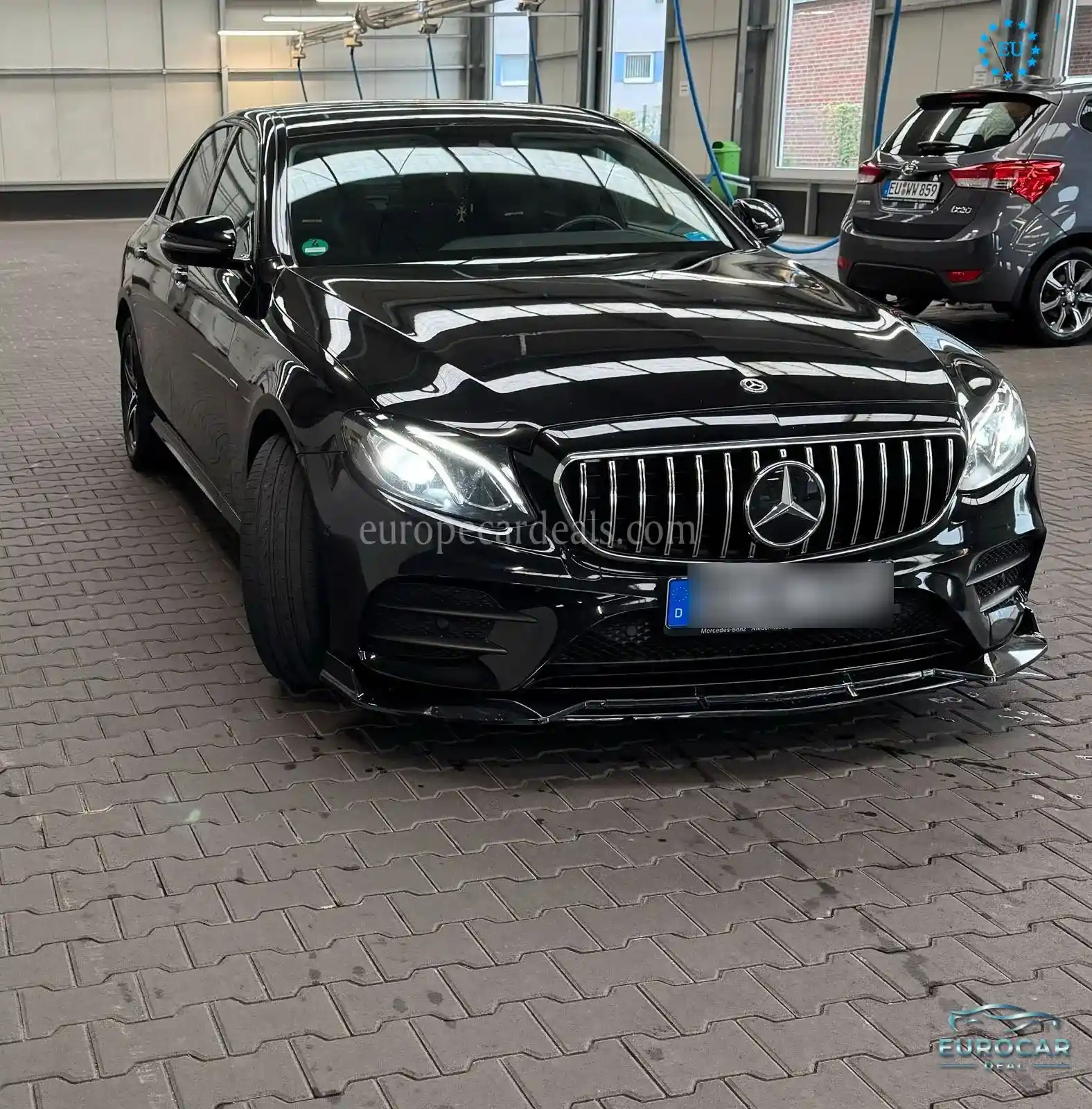 Mercedes-Benz E 300