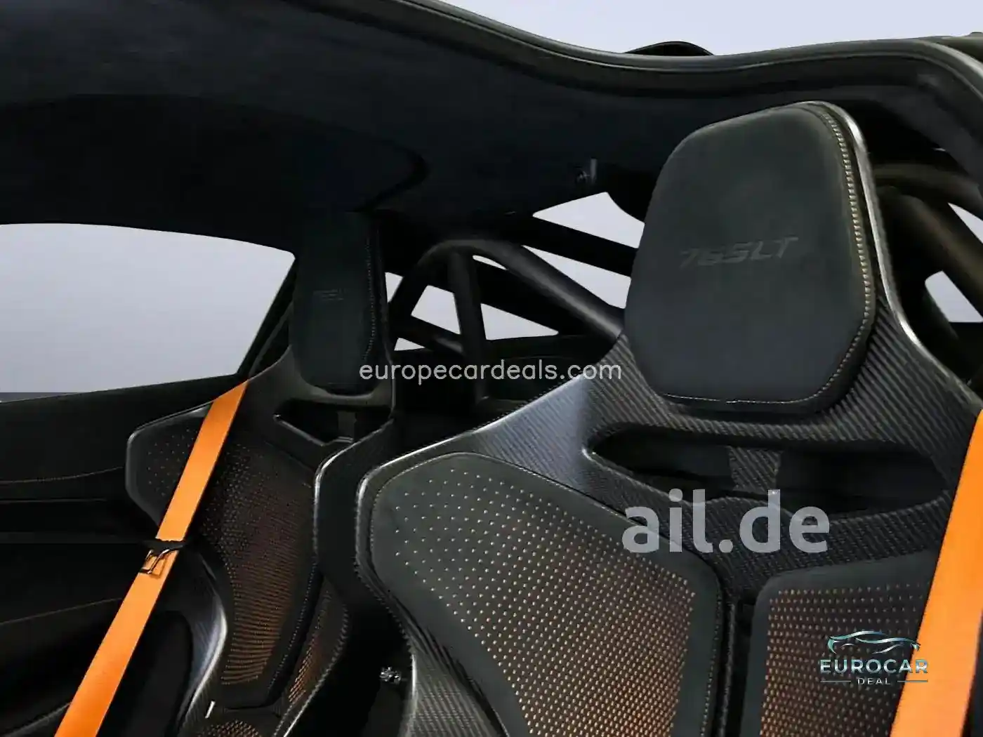 McLaren 765LT