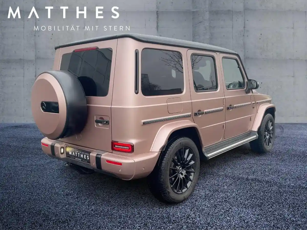 Mercedes-Benz G 500