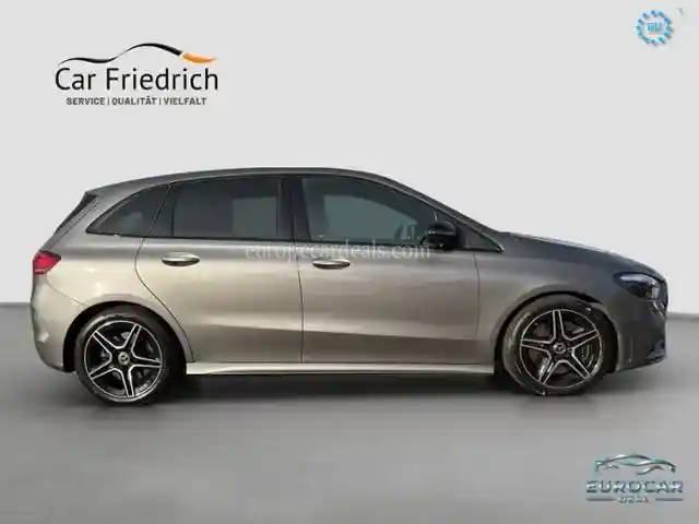 Mercedes-Benz B 220