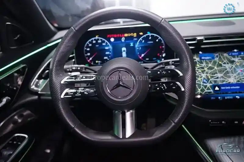 Mercedes-Benz E 220