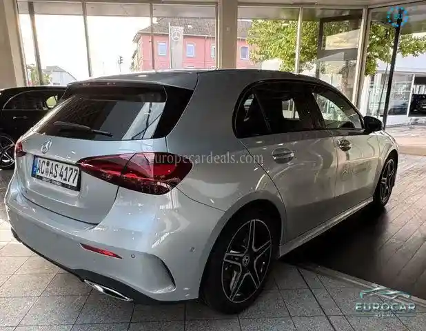 Mercedes-Benz A 180