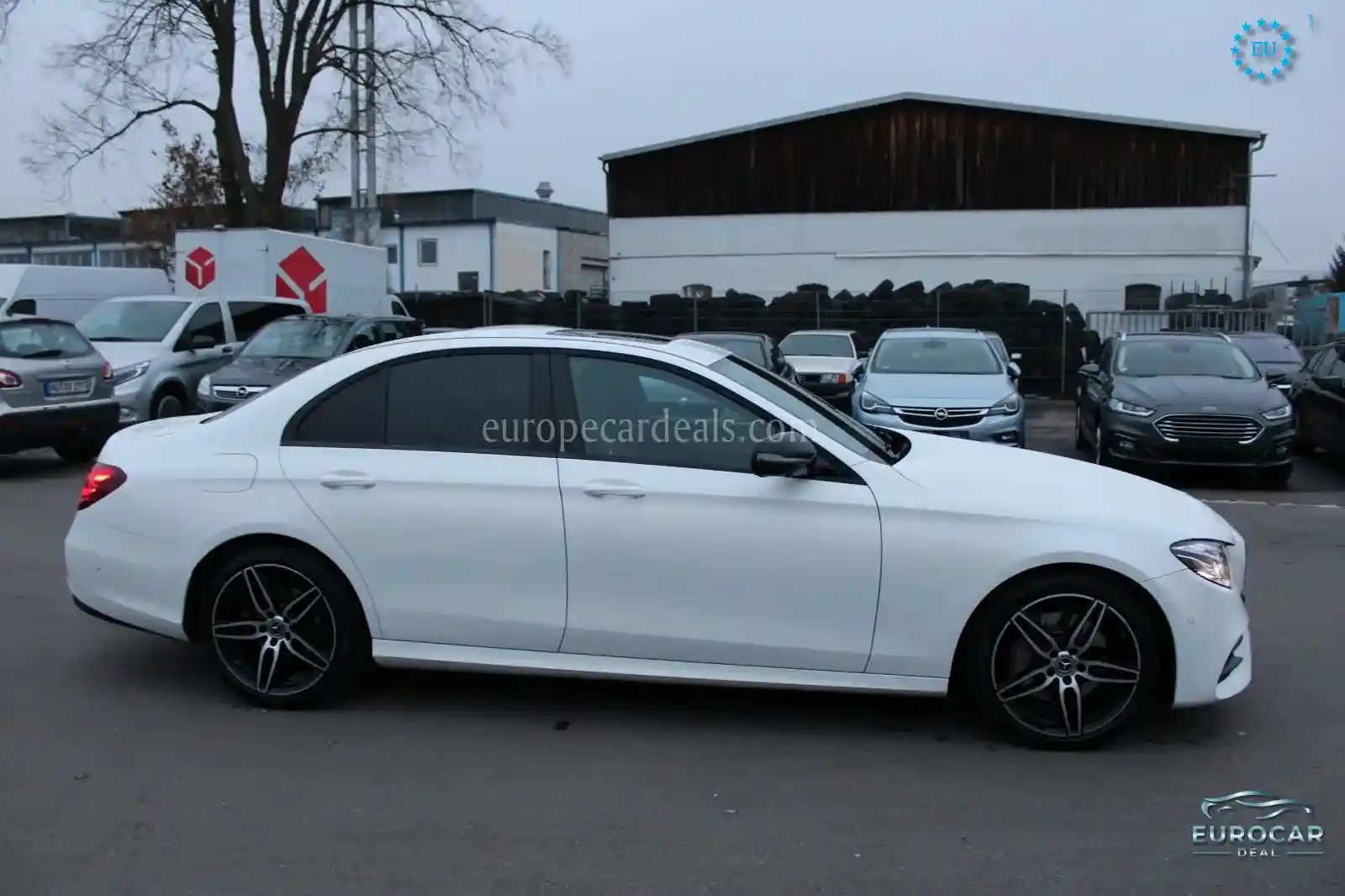 Mercedes-Benz E 200