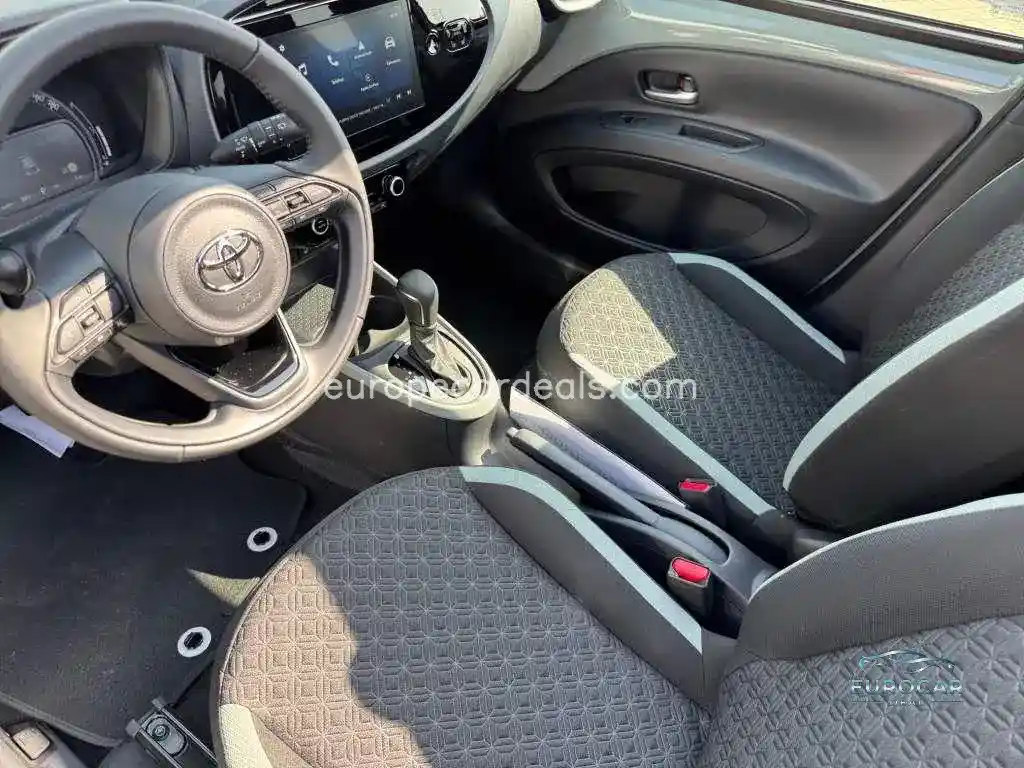 Toyota Aygo (X)