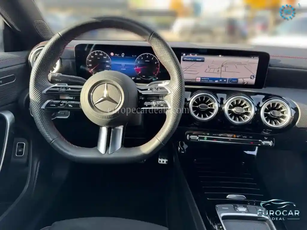 Mercedes-Benz CLA 200