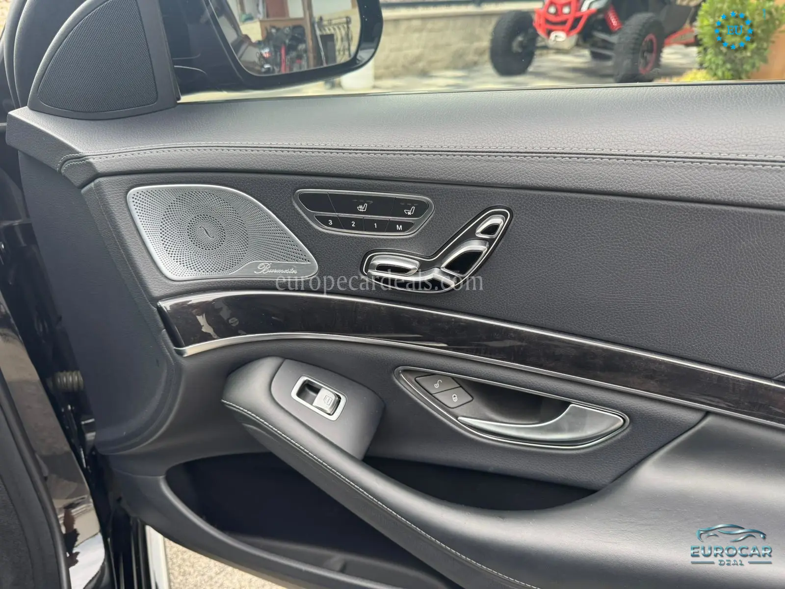 Mercedes-Benz S 560