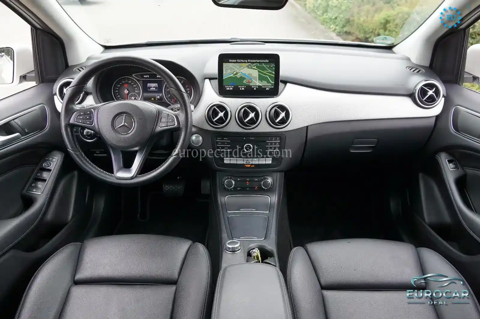 Mercedes-Benz B 220