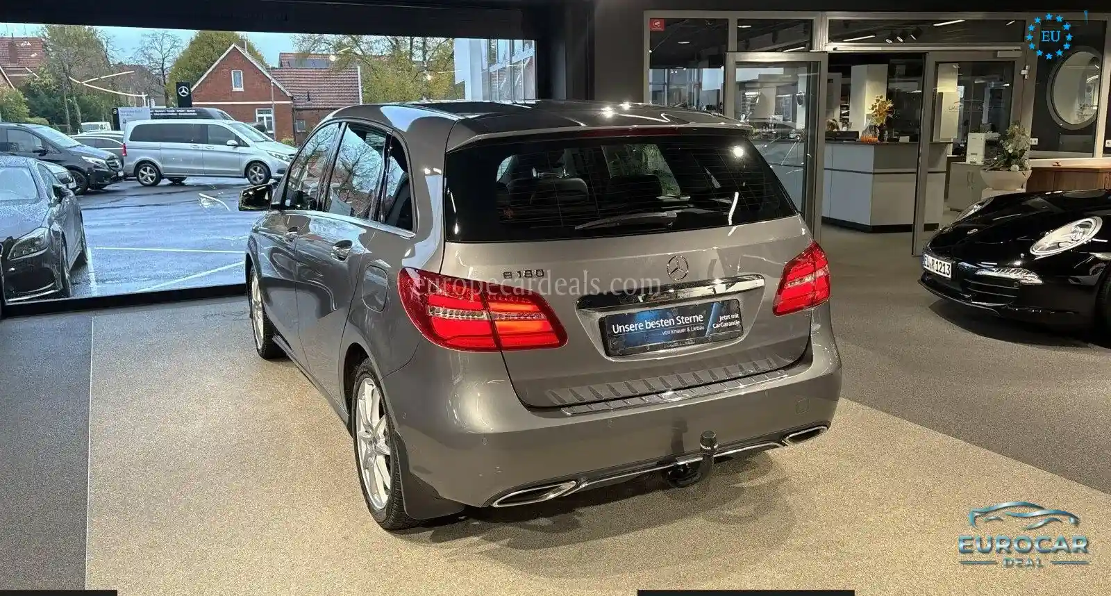 Mercedes-Benz B 180