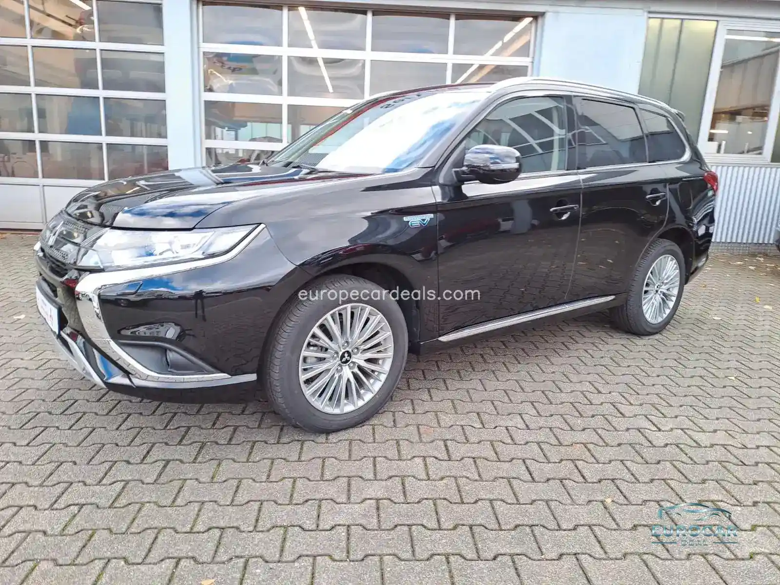 Mitsubishi Plug-in Hybrid Outlander