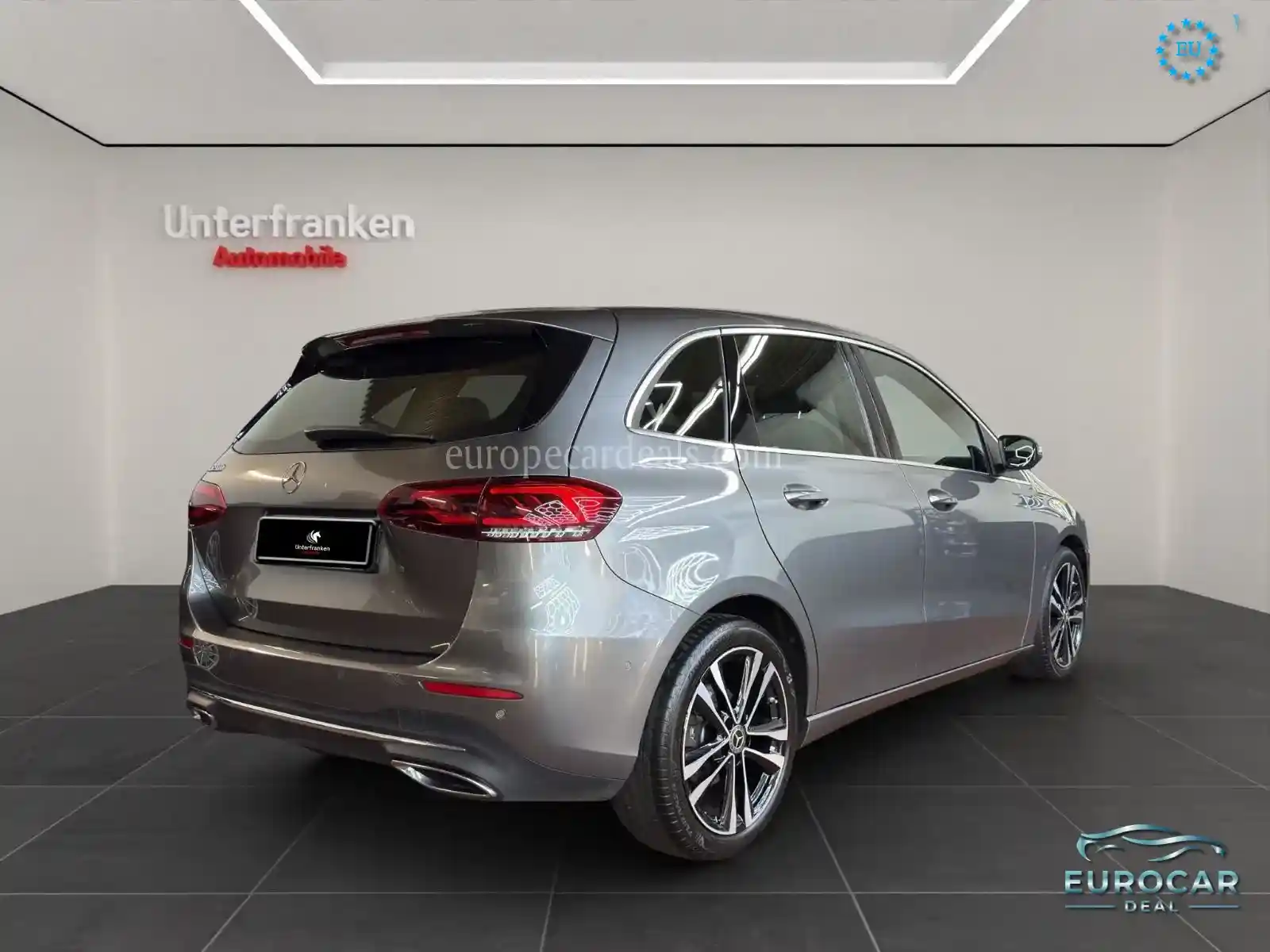 Mercedes-Benz B 200