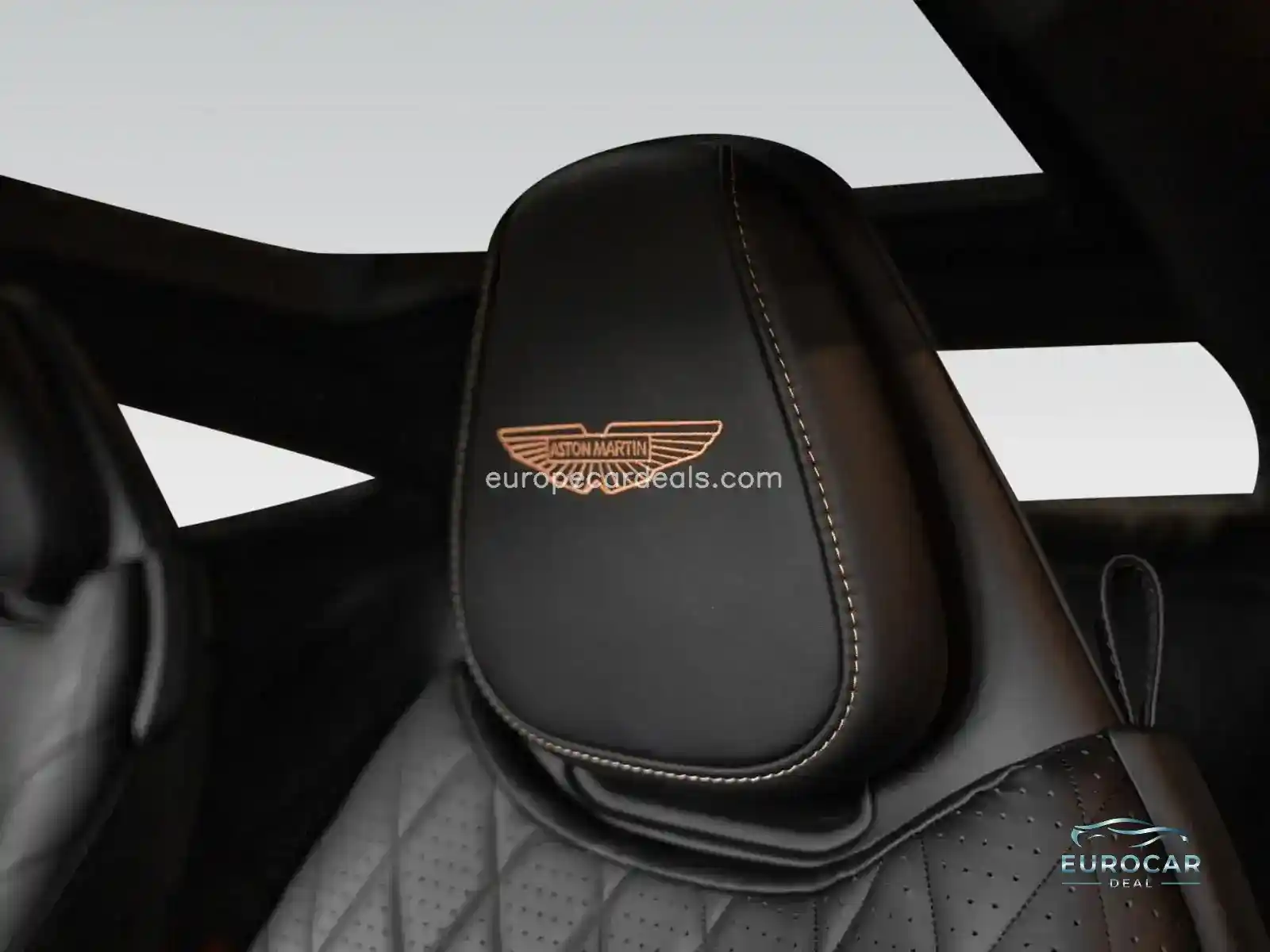 Aston Martin DB12